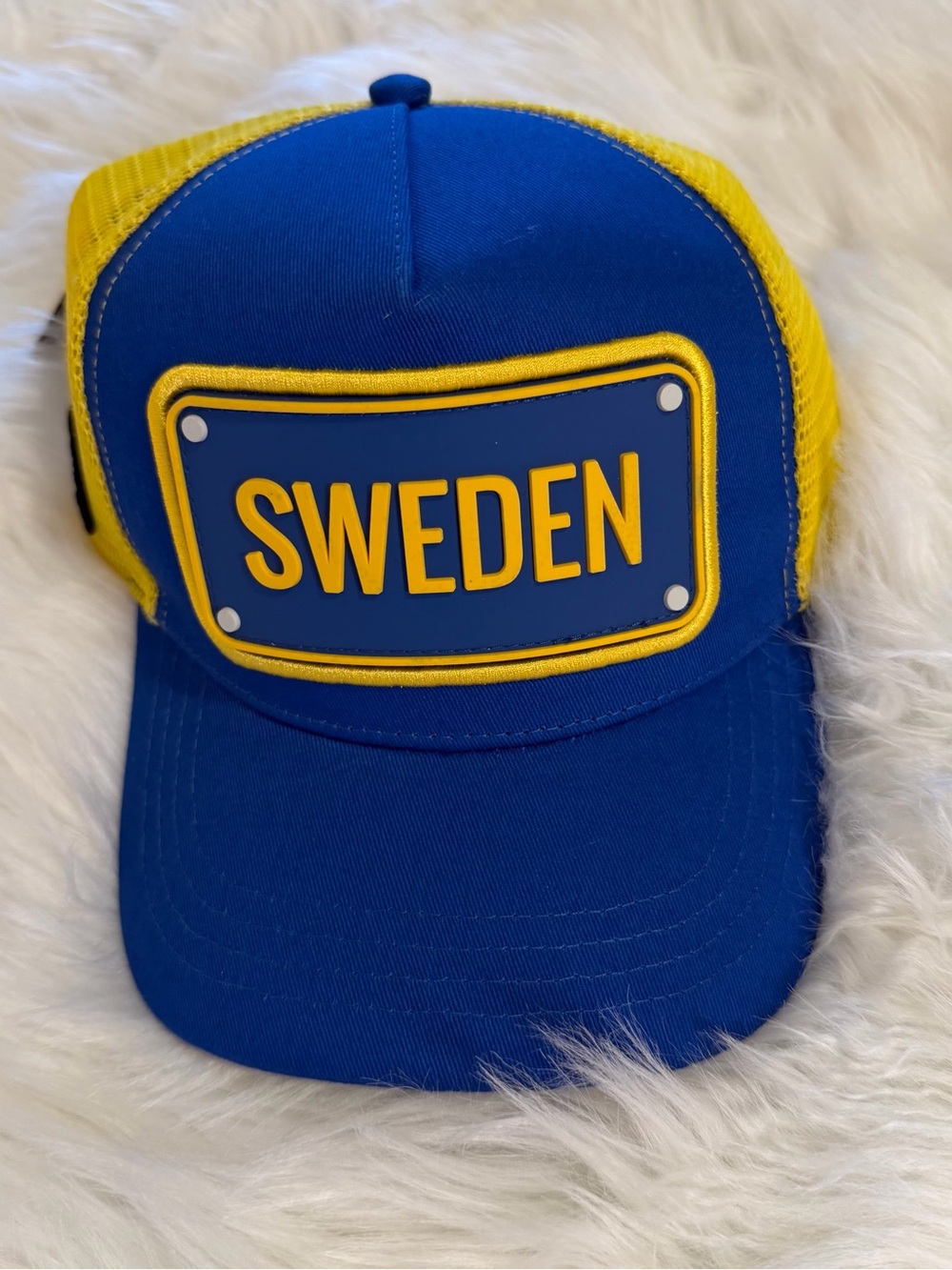 FIFA World Cup 2026 Sweden Team Cap John Hatter Blue Yellow NWT